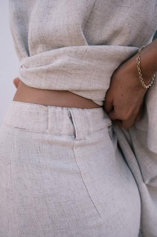 Sukně s vysokým pasem