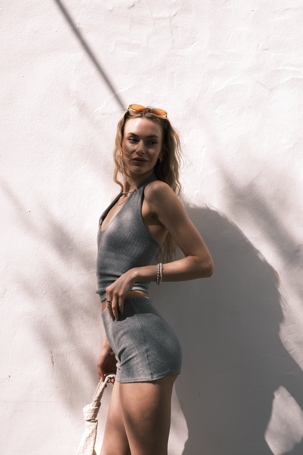 Tílko halter neck